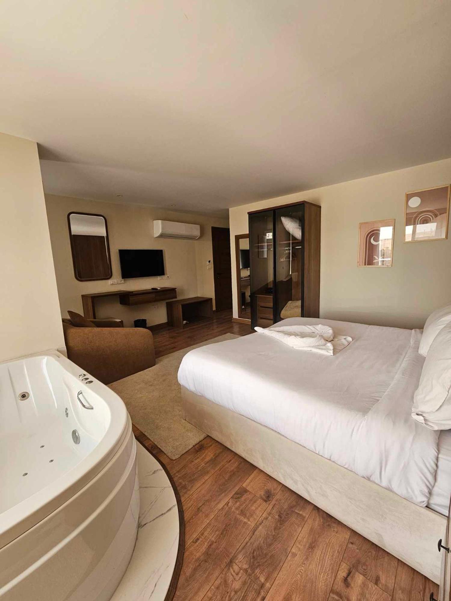 The Home Boutique Hotel Pyramids Inn Kafret el-Gabal Eksteriør bilde