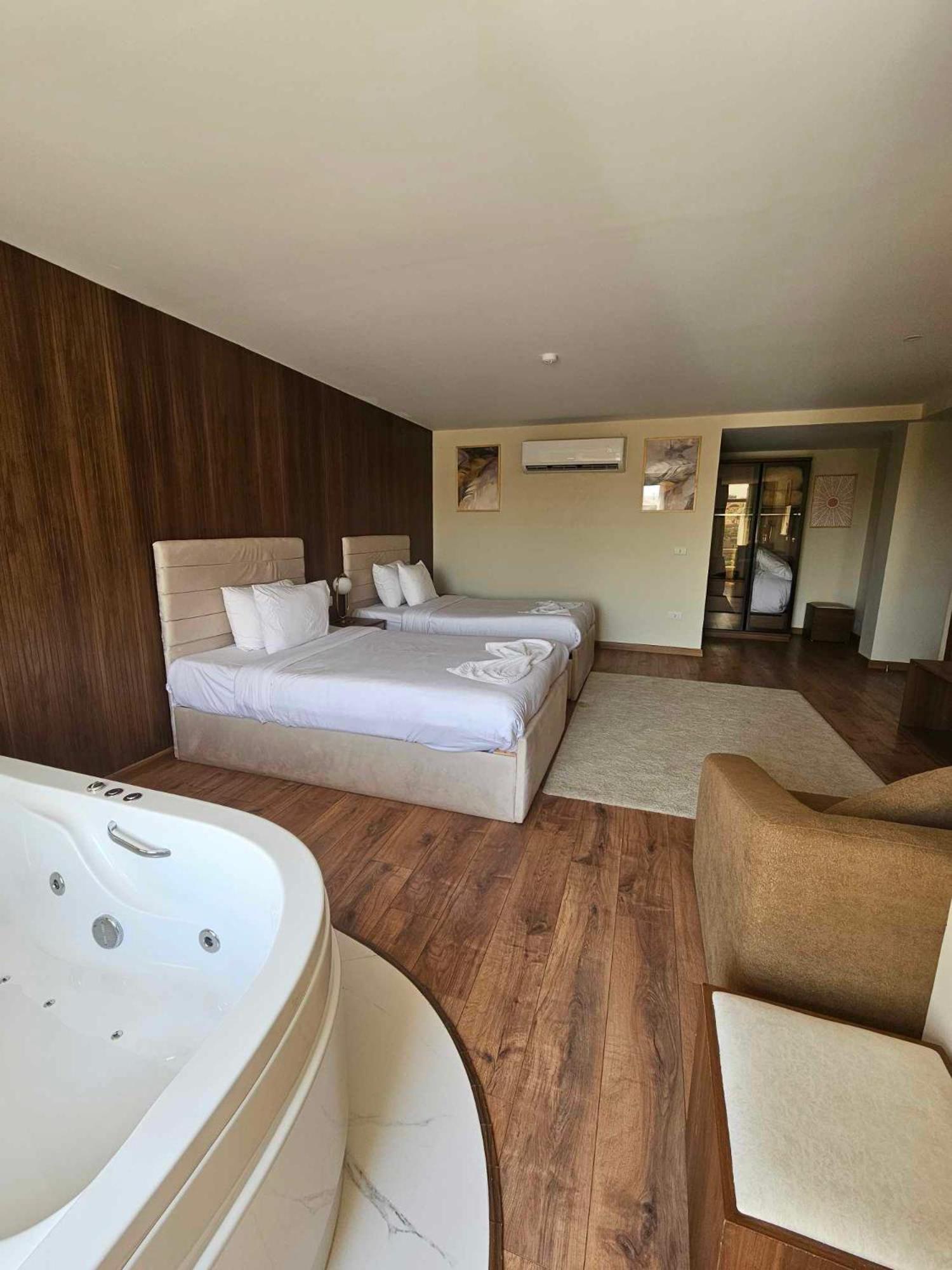 The Home Boutique Hotel Pyramids Inn Kafret el-Gabal Eksteriør bilde
